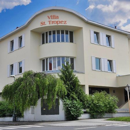 Villa St. Tropez Прага Экстерьер фото
